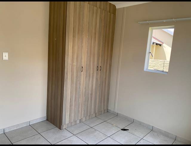 3 BEDROOM HOUSE FOR SALE IN WATERKLOOF EAST